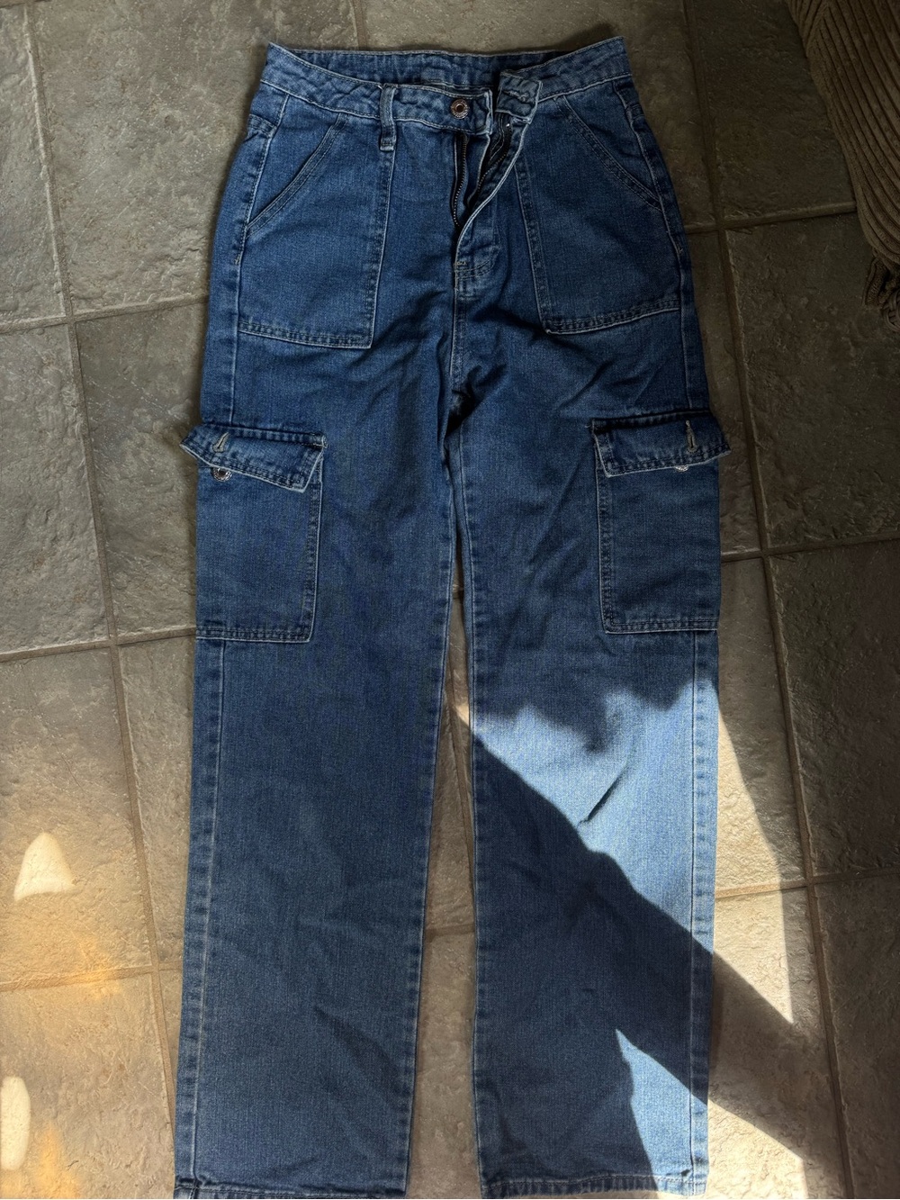 High-Rise Women's Cargo Jeans in Blue
